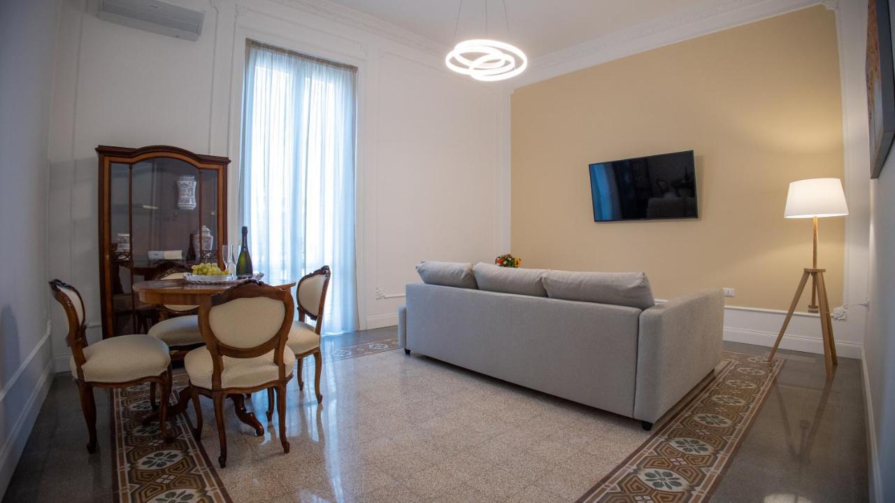 Petrarca Suite パレルモ エクステリア 写真